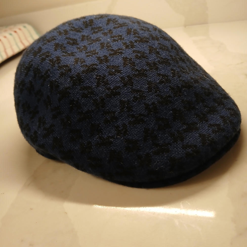 Kangol Blue and Black Patterned Ivy Cap